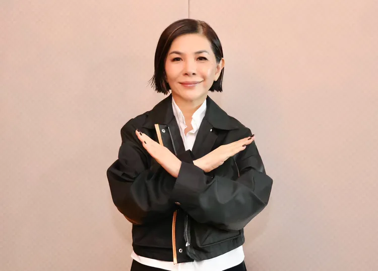 張清芳擔任《壹蘋新聞網》「打詐之星」，呼籲勿加入來路不明的Line群組，且勿輕易匯款，以免受騙上當。莊宗達攝