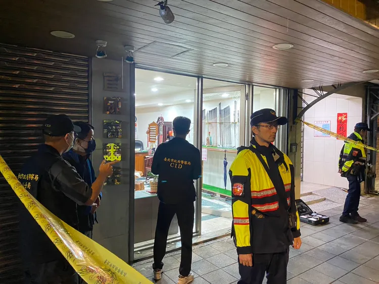 警方封鎖現場調查。警方提供
