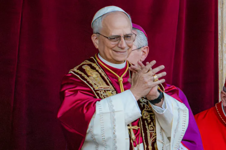 當年的祕魯神父，現在已經是新任教宗良十四世。美聯社