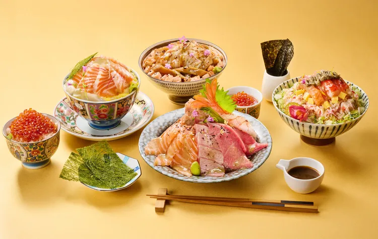 日本橋海鮮丼辻半的五月母親節新品「職人四景」套餐。業者提供