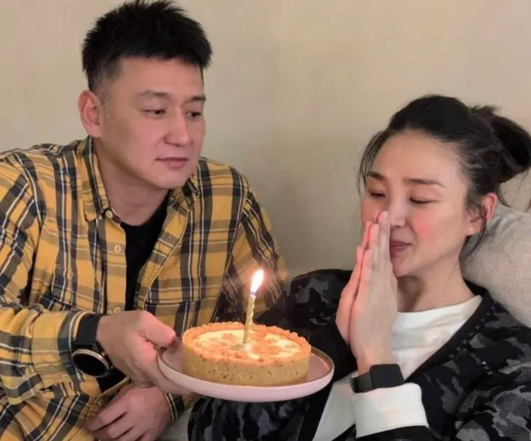 洪小鈴（右）感謝張天霖是神隊友。翻攝自洪小鈴IG