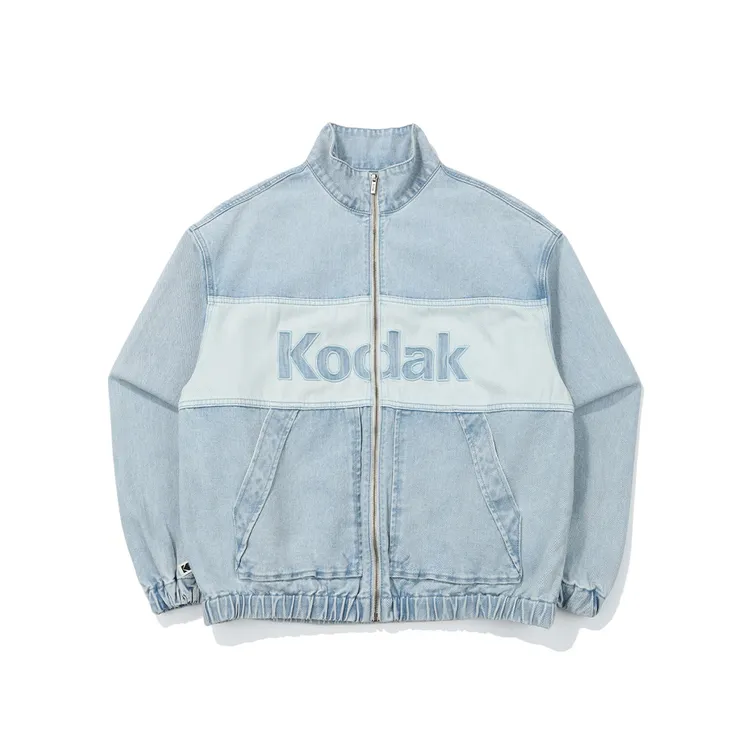 KODAK APPAREL丹寧大LOGO夾克，6399元。品牌提供