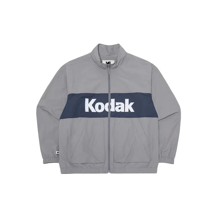 KODAK APPAREL WOVEN防風機能外套，5899元。品牌提供