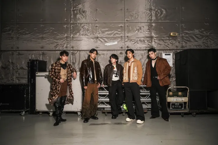 五堅情今宣布暫時休團。翻攝五堅情IG