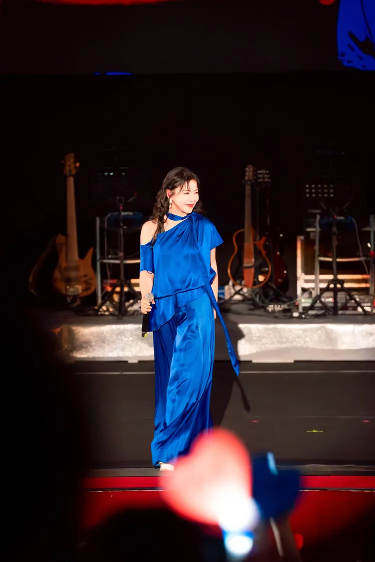 丁噹帶來經典情歌，掀起全場大合唱。圖／相信音樂提供