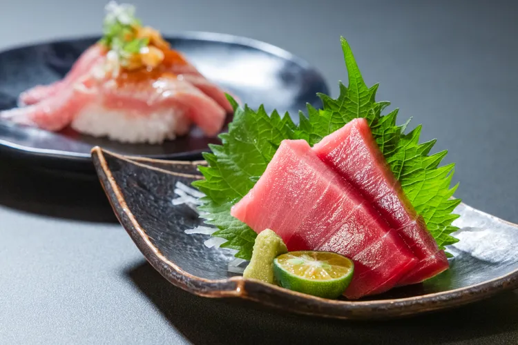 今（24日）起至6月15日饗饗推出期間限定黑鮪季。饗賓集團提供