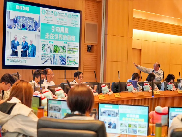 水利局長宋德仁今天於市政會議進行專題報告，展現侯市長上任以來「六水治理策略」的成果。水利局提供