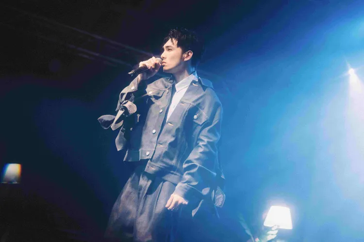 黃偉晉談被酸民網暴心境，自曝開啟「死魚模式」。圖／寬宏藝術提供