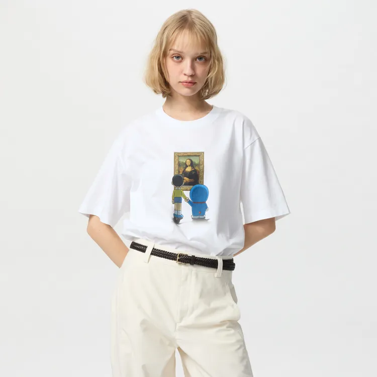 UNIQLO Doraemon meets the Louvre UT印花T恤，490元。品牌提供