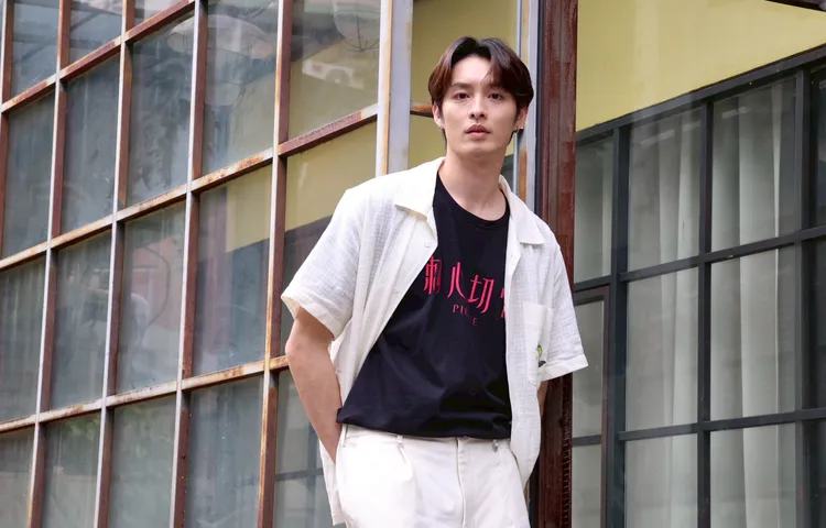 曹佑寧喜歡看短影片。莊宗達攝