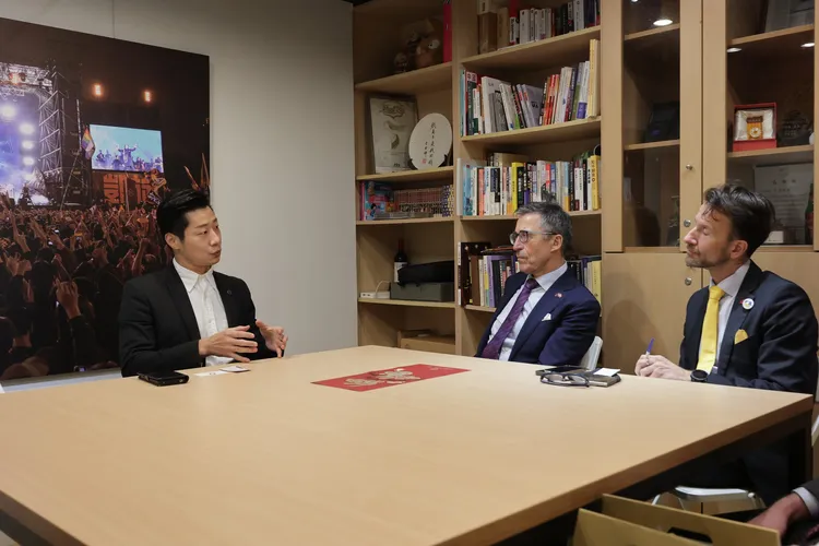 林昶佐強調，外交工作沒有什麼Magic，只有全力以赴，踏實前行。取自林昶佐臉書