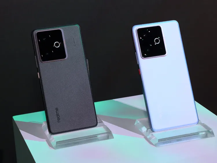 GT 7系列皆提供冰鋒藍與凜冽黑兩色。趙筱文攝