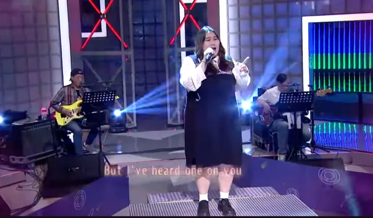 曾在試麥時被發掘的鐵肺女聲慈慈，酷似西洋天后Adele的嗓音與外型受到矚目。好看娛樂提供