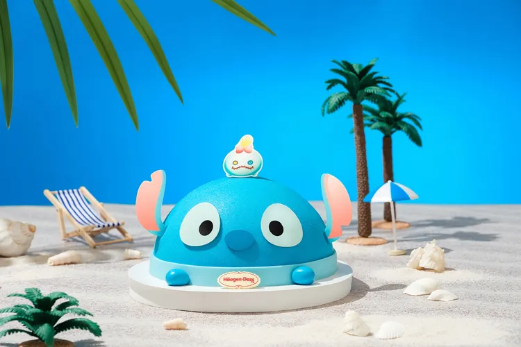 「星際寶貝史迪奇」以史迪奇為造型的3D立體冰淇淋蛋糕。業者提供