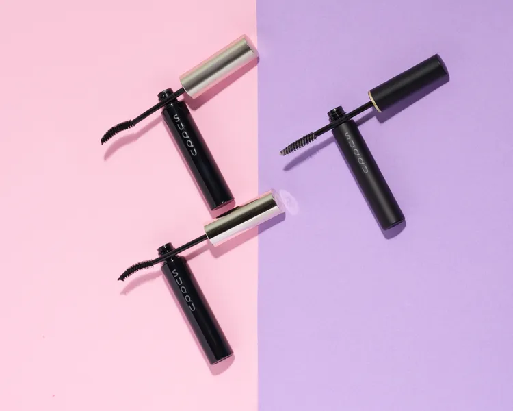 SUQQU晶采定型美睫底膏1350元、晶采3D防水睫毛膏1620元、晶采3D睫毛膏1620元。品牌提供