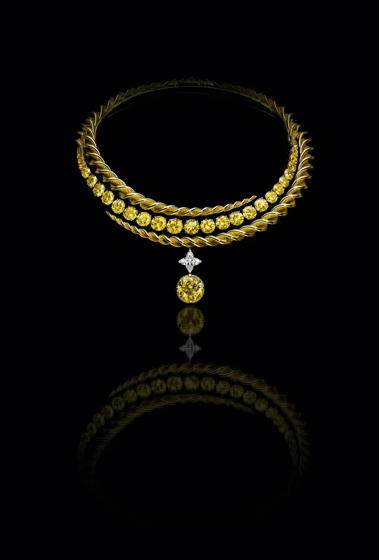 Eternal Sun項鍊。品牌提供