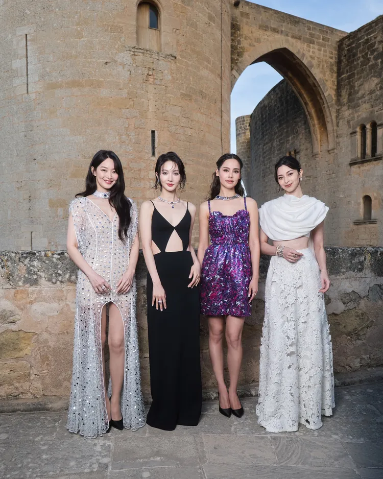 韓星申敏兒性感現身LV頂級珠寶發表。品牌提供