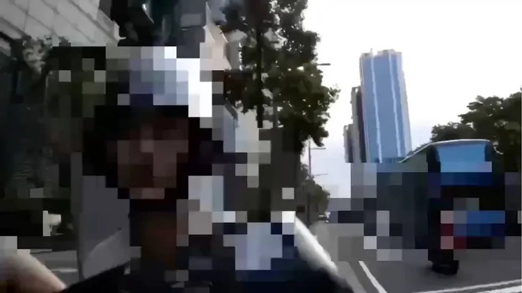 李男遭警方攔停。警方提供