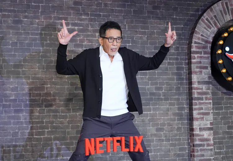 秦漢一上台就露出老頑童一面。攝影中心攝