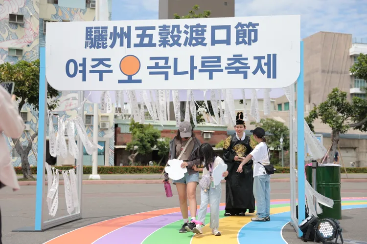 現場韓國慶典遊戲體驗。韓國觀光公社提供