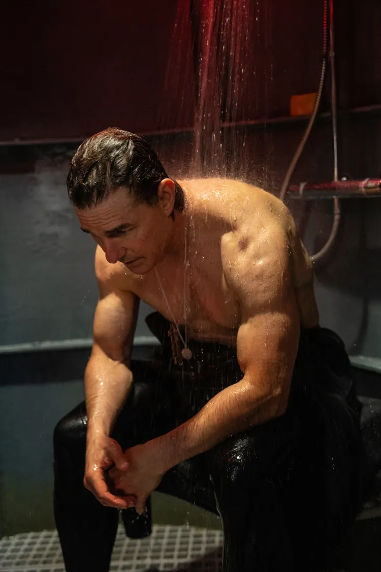 湯姆克魯斯展現驚人肌肉。UIP提供