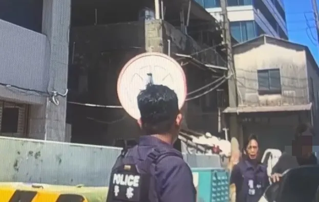 警察查失竊機車，發現借車不還的夫妻是通緝犯。翻攝畫面