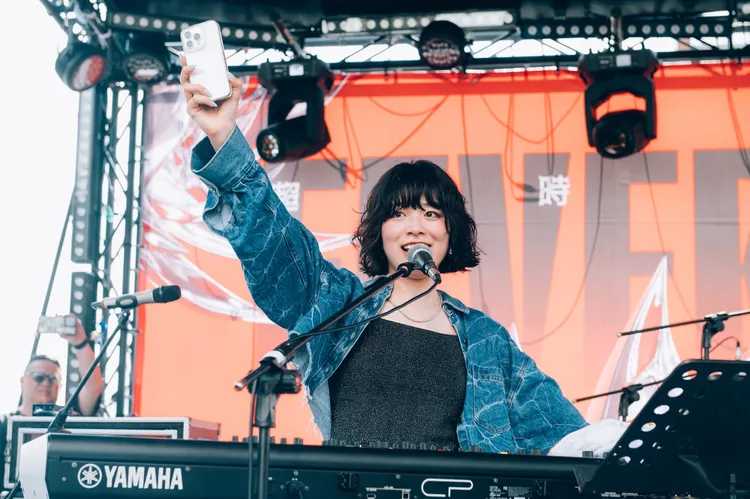 川西奈月帶來9首歌，學中文與粉絲互動。赤聲躁動音樂祭提供