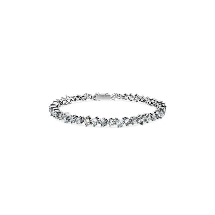 SWAROVSKI Galaxy Tennis手鍊，23萬元。品牌提供