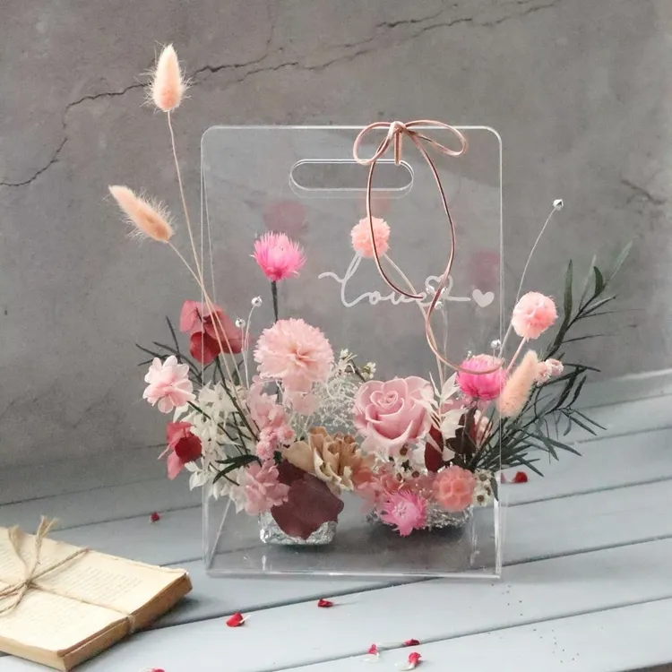 日常好事花寓｜透明永生花盒。業者提供