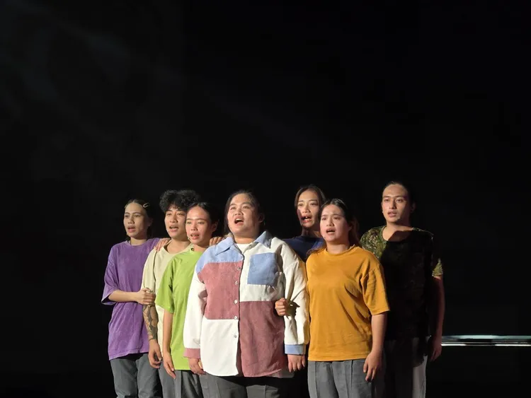 太魯閣語中「七個膽」代表著真正的勇敢與毅力，也正是此次畢業班級的核心主題。校方提供