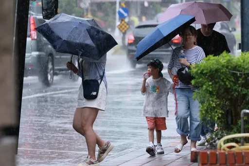锋面抵达将断开！降雨热区曝光　母亲节又一波「规模更大」