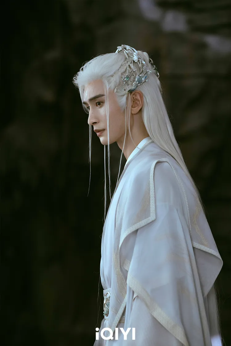 張雲龍為戲戴白髮。iQIYI愛奇藝國際版提供