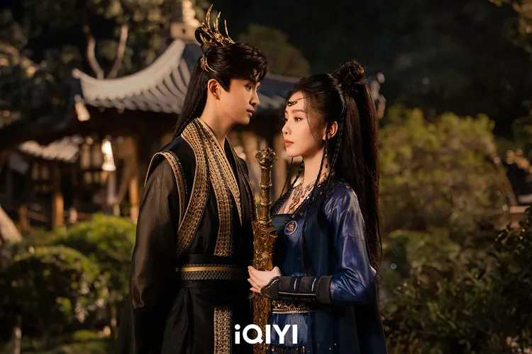 劉詩詩（右）與張雲龍譜虐戀。iQIYI愛奇藝國際版提供