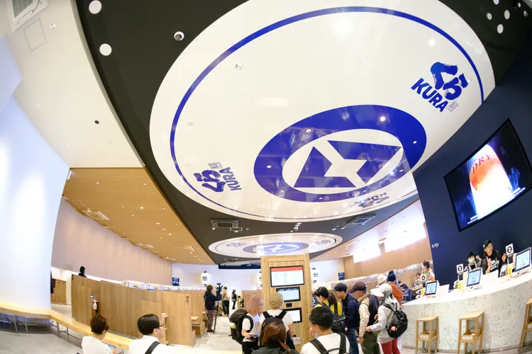 大阪世博一位難求。翻攝自X @KNII2010