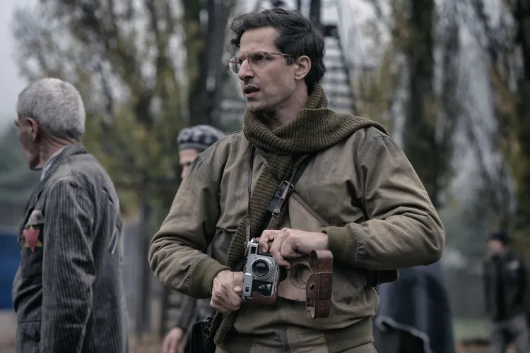 安迪山伯格飾演攝影師大衛薛曼。采昌提供