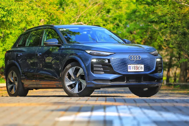 Q6 e-tron是Audi電動車產品線真正展開擴張的起點，未來新車陣容將精采可期！林浩昇攝