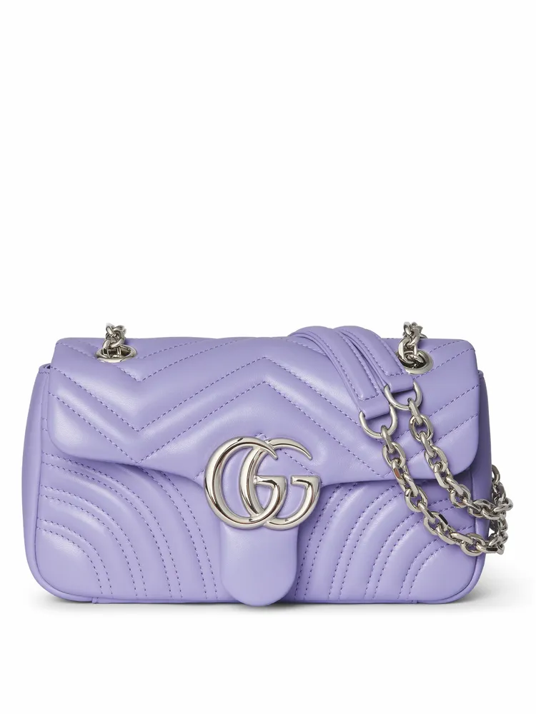 雪酪粉紫GG Marmont中型包款，9萬1000元。品牌提供