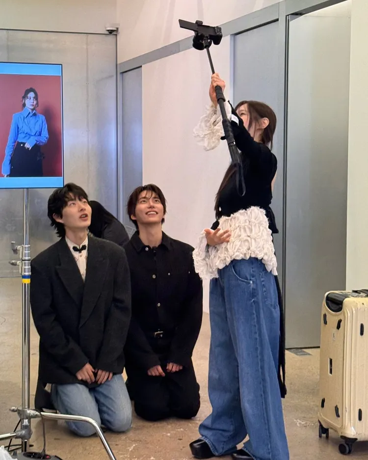 鄭泫揆（中）透露私下跟崔玹準常見面。翻攝崔玹準IG