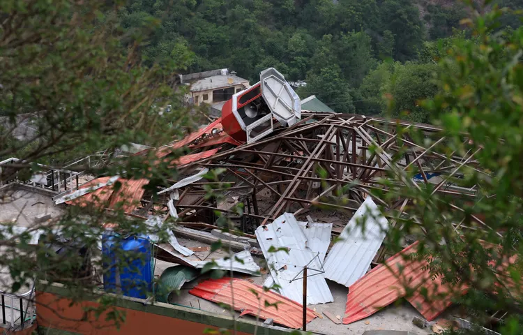 印度空襲導致比拉勒清真寺（Bilal Mosque）嚴重毀損。路透社