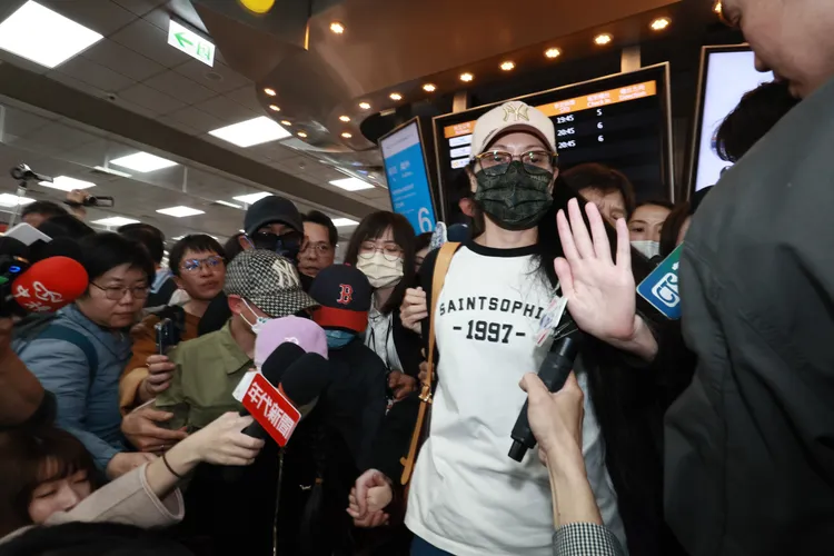 陸配亞亞松山機場離台。資料照片