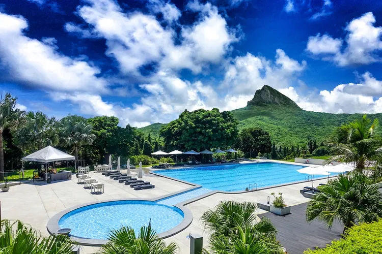 「最美慢活渡假獎」今年迎來強勢新秀一同角逐最美頭銜，圖為墾丁華泰瑞苑。業者提供