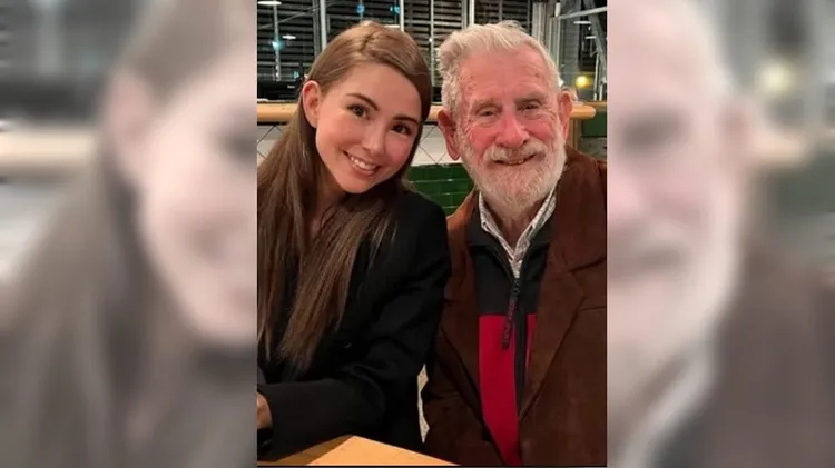 昆凌與爺爺。翻攝昆凌、周杰倫IG