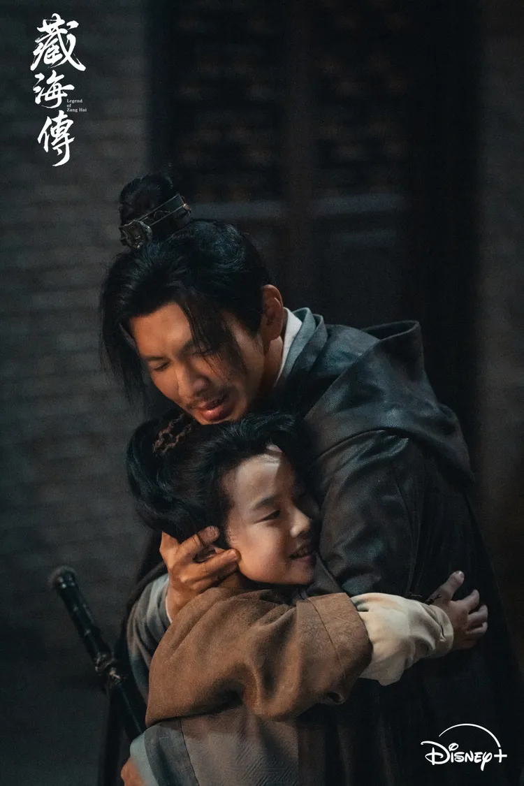 鍾漢良飾演肖戰的爸爸。Disney+提供