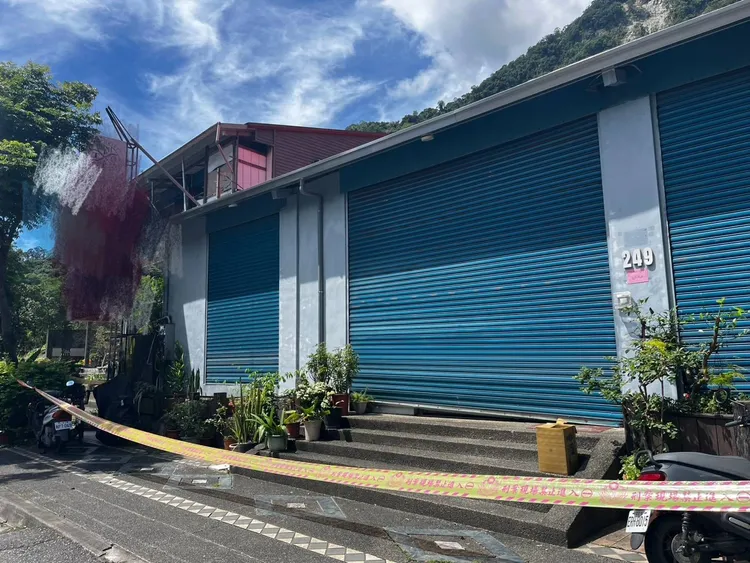 女老師命案租屋處警方拉起封鎖線。民眾提供