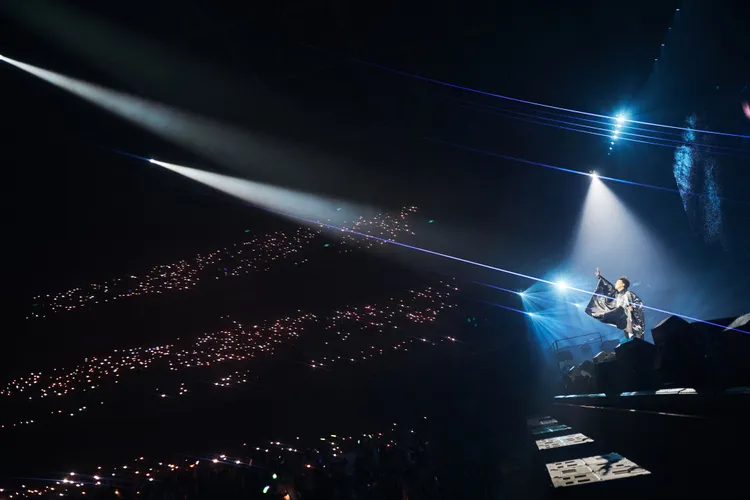 陳奕迅在高雄開唱，吸引爆滿的觀眾。My Kan提供