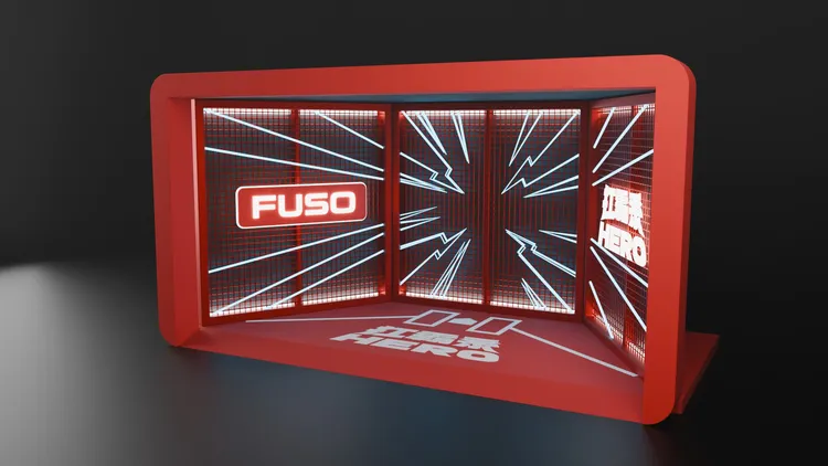 凡於 「FUSO扛霸HERO拍照體驗區」 完成 「FUSO扛霸HERO聯盟任務挑戰」，即可參加抽獎，有機會獲得最大獎【老先覺功夫窯燒鍋  一年份「黃金雞湯鍋」兌換券】。DTAT提供