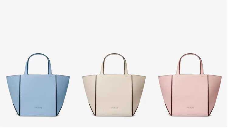 MICHAEL KORS Jordi中型提包，各1萬5800元。品牌提供