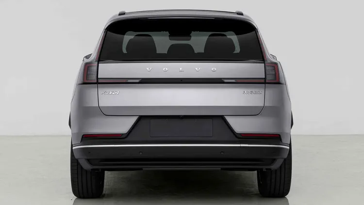 目前確認XC70將採用一具1.5升三缸渦輪汽油引擎，最大輸出為161hp，搭配電動馬達組成PHEV系統。中國工信部網站