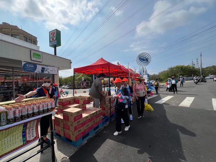 限定門市提供補給品給香燈腳補給。7-ELEVEN提供