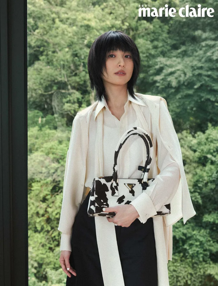 柯佳嬿拍攝《Marie Claire美麗佳人》封面。《Marie Claire美麗佳人》國際中文版提供